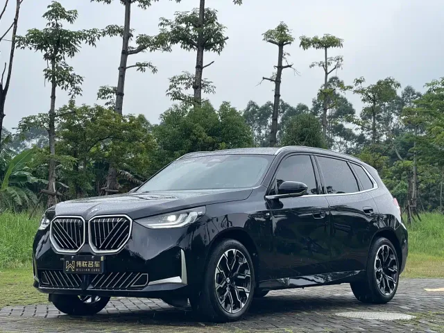 Фотография автомобиля — BMW X3