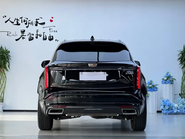 Cadillac XT5 — Фото автомобиля 19