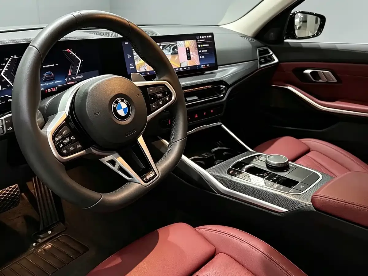 BMW BMW 3 Series 2026 330Li M Sport Shadowline Package — Фото автомобиля 6