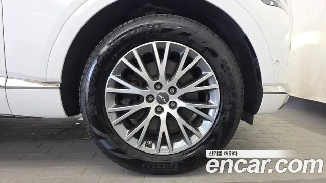 Genesis GV80 — Фото автомобиля 6
