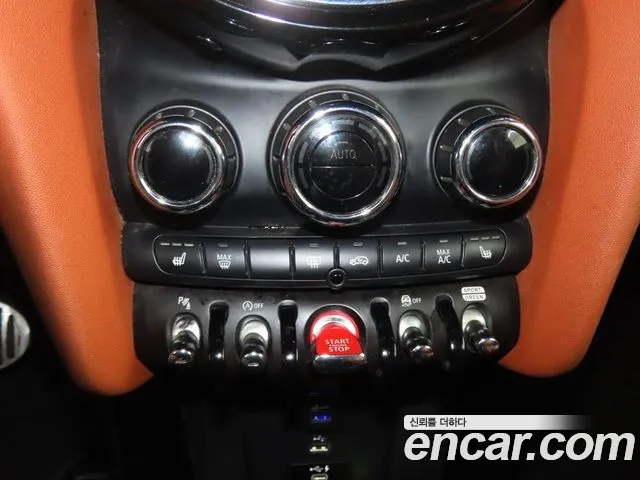 MINI Cooper Convertible — Фото автомобиля 15