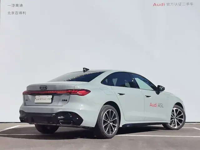 Audi A5L — Фото автомобиля 3