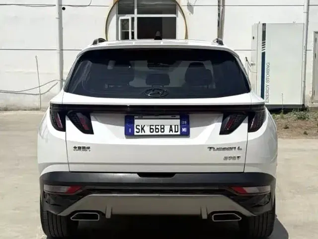 Hyundai Tucson — Фото автомобиля 8