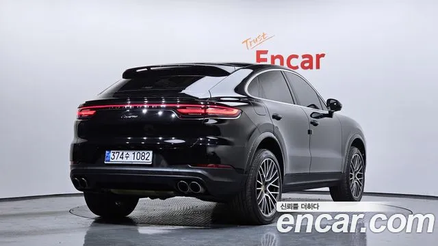 Porsche Cayenne — Фото автомобиля 2