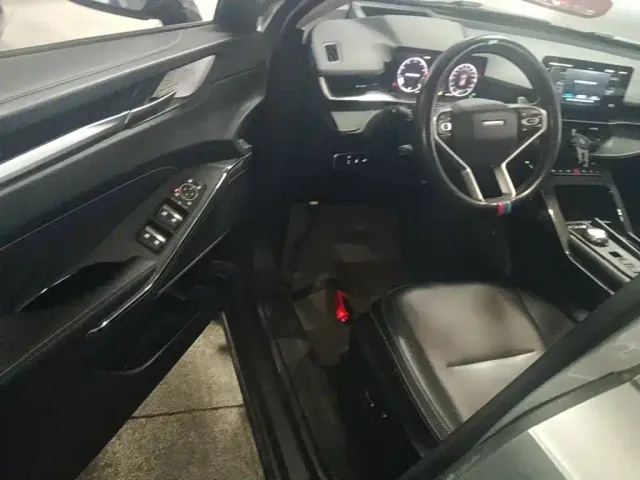Haval H6 — Фото автомобиля 15