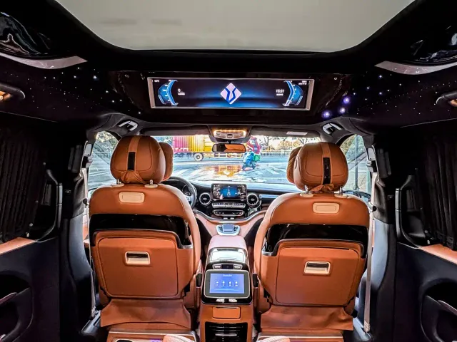 Yasheng Auto Yasheng V-Class — Фото автомобиля 14
