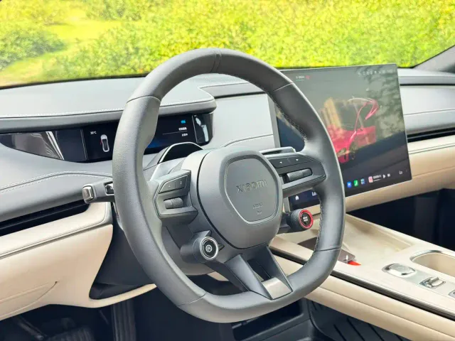 Xiaomi SU7 — Фото автомобиля 5
