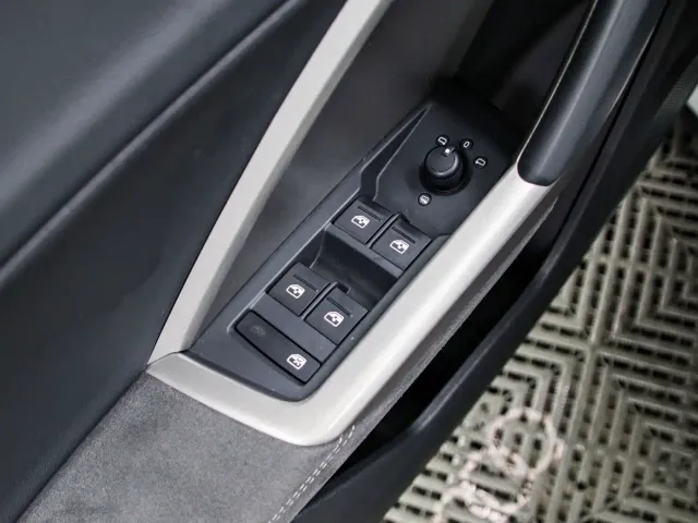 Audi Q3 — Фото автомобиля 6