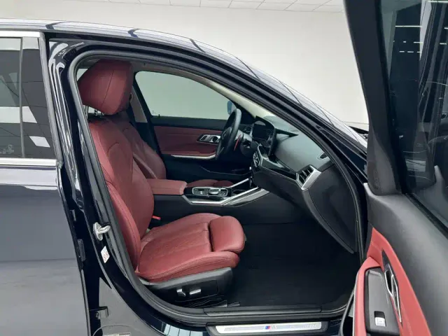BMW 3 Series — Фото автомобиля 14