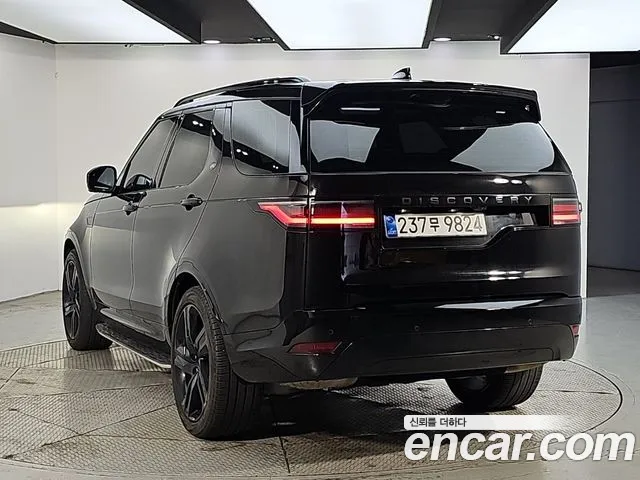 Land Rover Discovery — Фото автомобиля 3