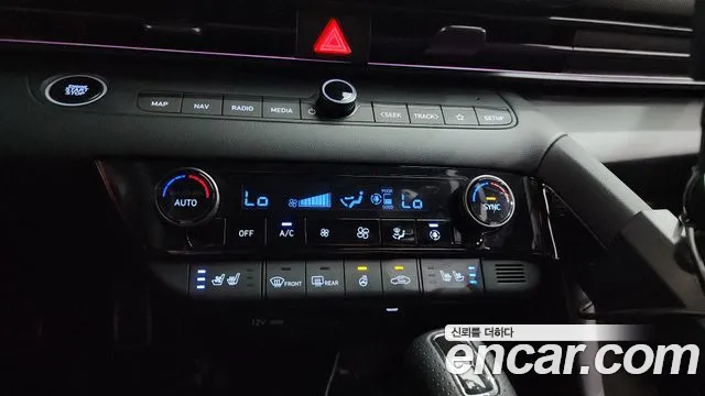 Hyundai AVANTE — Фото автомобиля 28
