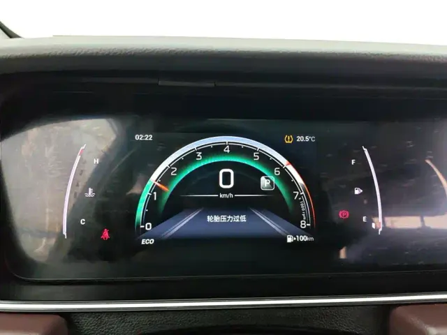 GAC Trumpchi M6 — Фото автомобиля 14