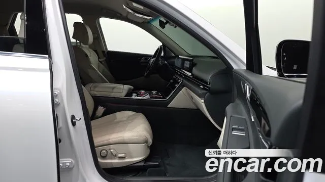 Genesis GV80 2.5T Бензин 2WD — Фото автомобиля 11