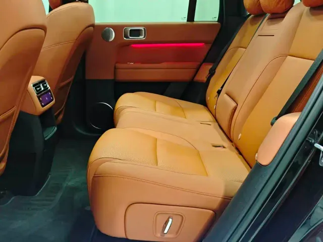 Li Auto L6 — Фото автомобиля 4