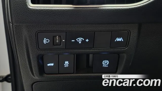 Hyundai Sonata Sonata (DN8) 2.0 LPG(Для проката) — Фото автомобиля 17