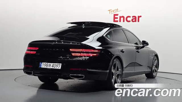 Genesis G80 Бензин 3.5 турбо AWD — Фото автомобиля 2