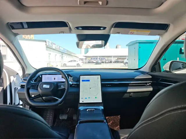 Geely Galaxy L6 — Фото автомобиля 5