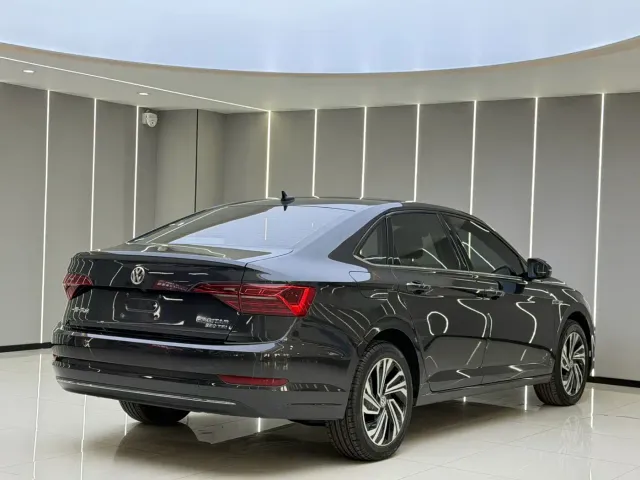 Volkswagen Sagitar — Фото автомобиля 16