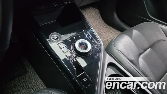Kia Niro Niro (New) — Фото автомобиля 12