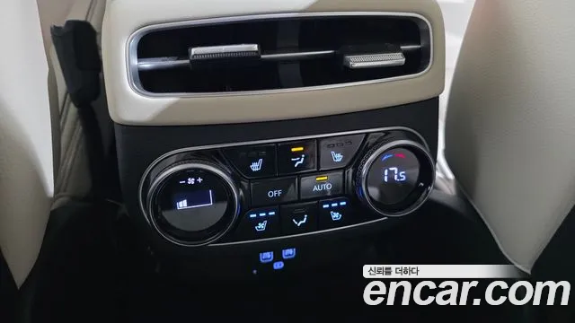 Genesis GV70 — Фото автомобиля 19