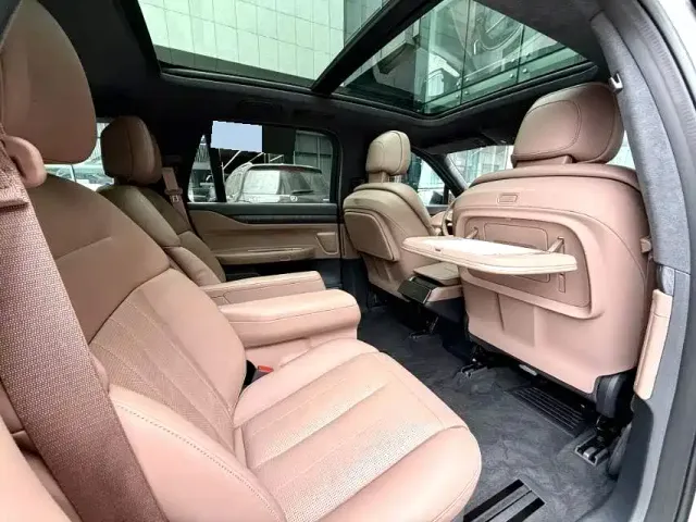 NIO NIO ES8 2023 100kWh — Фото автомобиля 11