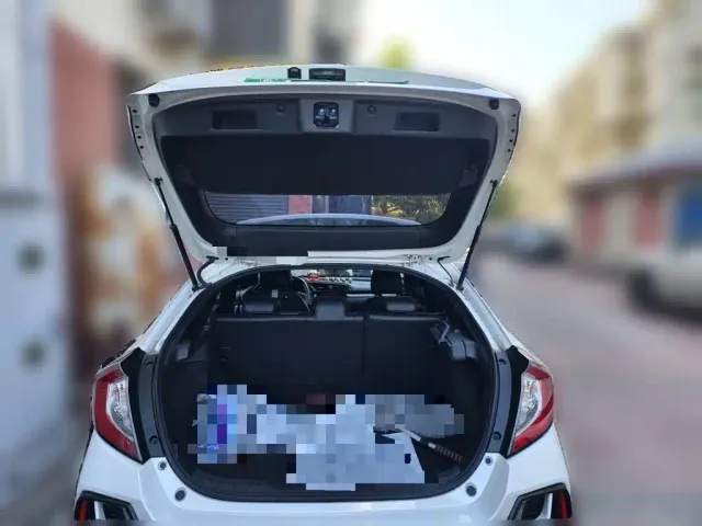Honda Civic — Фото автомобиля 9