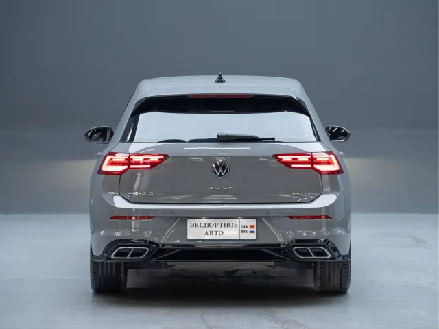 Volkswagen Golf — Фото автомобиля 11