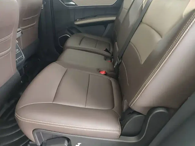 BYD Song MAX — Фото автомобиля 16