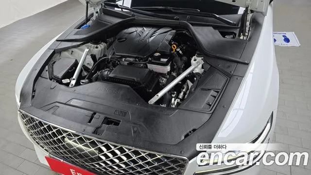 Genesis G80 Бензин 2.5 турбо AWD — Фото автомобиля 6