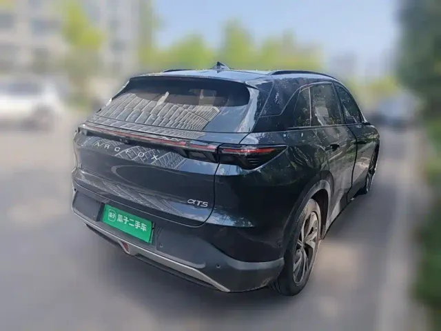 Arcfox Alpha T5 — Фото автомобиля 6