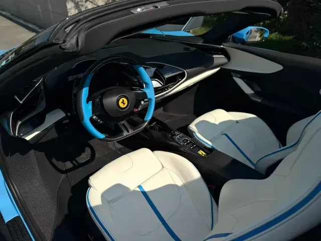 Ferrari SF90 — Фото автомобиля 7
