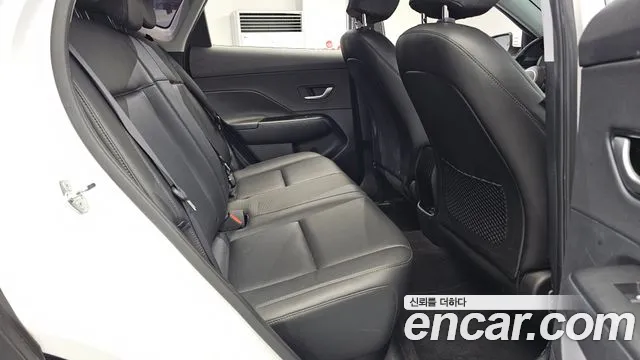 Hyundai Kona — Фото автомобиля 17