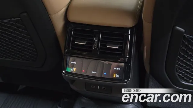 Renault-KoreaSamsung Grand Koleos Grand Koleos 2.0 Iconic 4WD — Фото автомобиля 28