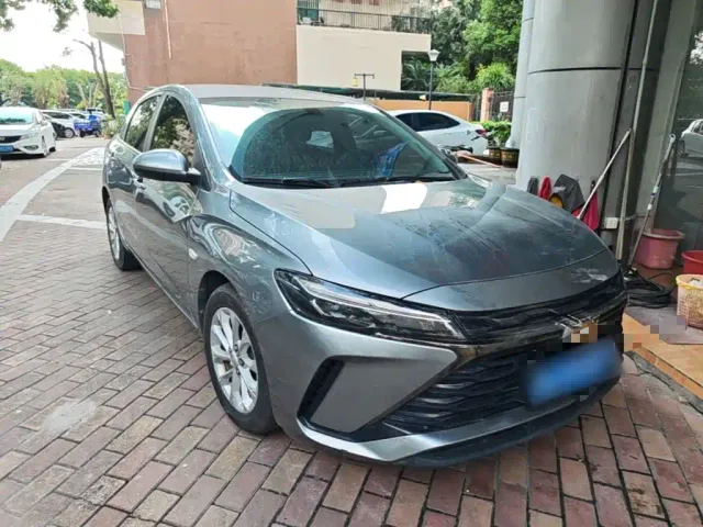 Chevrolet Monza — Фото автомобиля 3