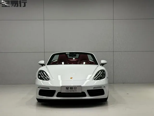 Porsche 718 — Фото автомобиля 6