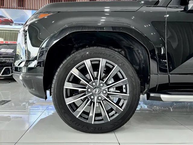 Lexus GX — Фото автомобиля 27