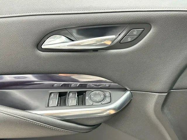 Cadillac XT4 — Фото автомобиля 20