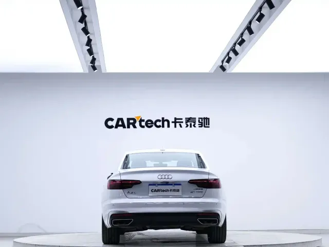 Audi A4L — Фото автомобиля 3