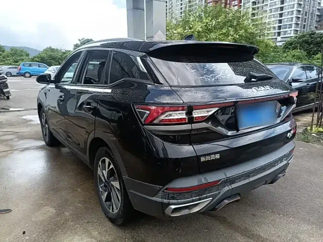 Dongfeng Fengshen AX7 — Фото автомобиля 4