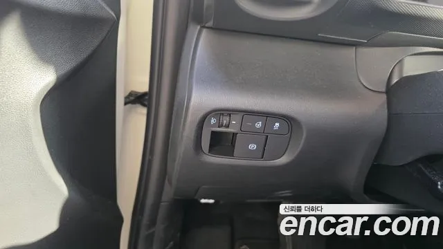 Hyundai Casper New — Фото автомобиля 12