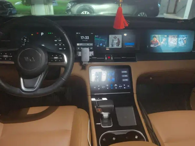 Li Auto ONE — Фото автомобиля 12