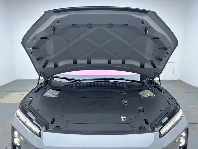 Nio ET5 Touring — Фото автомобиля 17
