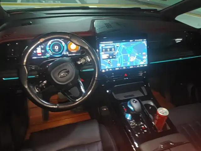 GAC Trumpchi M8 — Фото автомобиля 12