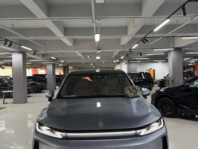 Huajing Baojun S — Фото автомобиля 2