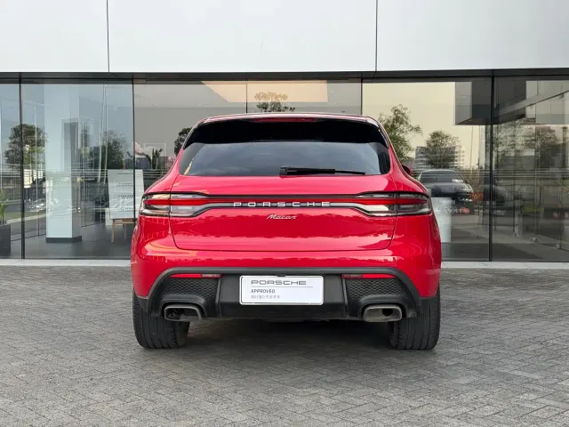 Porsche Macan — Фото автомобиля 16