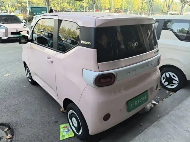 Wuling Hongguang Mini EV — Фото автомобиля 4