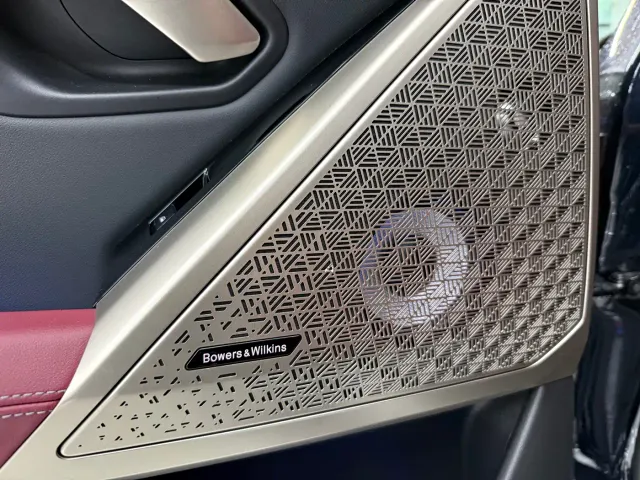 BMW 5 Series — Фото автомобиля 6