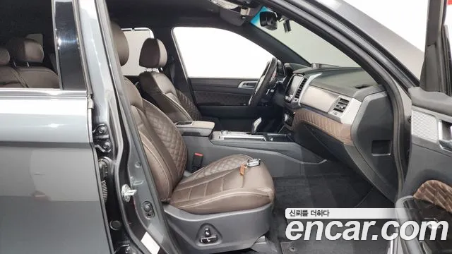 KG_Mobility_Ssangyong Rexton All Rexton Дизель 2.2 4WD — Фото автомобиля 11