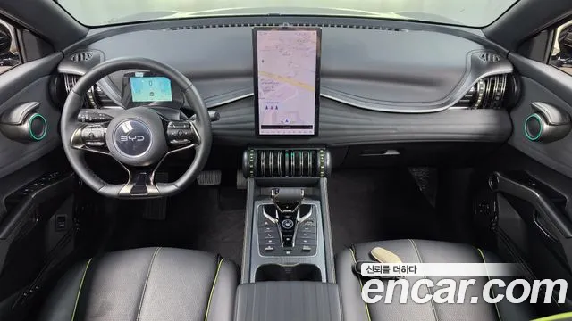 BYD Atto 3 — Фото автомобиля 10