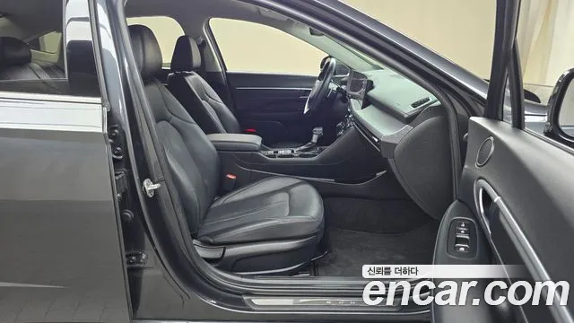 Hyundai Sonata Sonata Edge(DN8) 2.0 LPG(Для проката) — Фото автомобиля 11